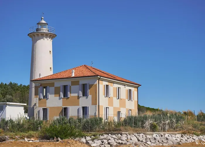 Lovely Ground-floor With Fenced Garden