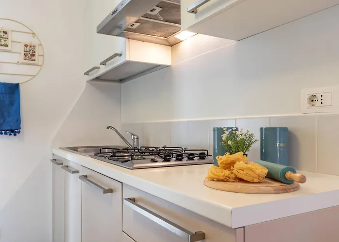 Lovely Ground-floor With Fenced Garden