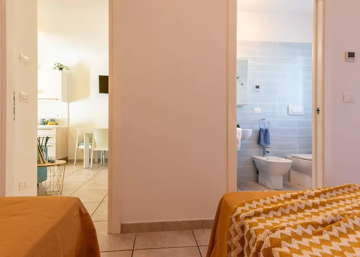 Appartement Lovely Ground-floor With Fenced Garden