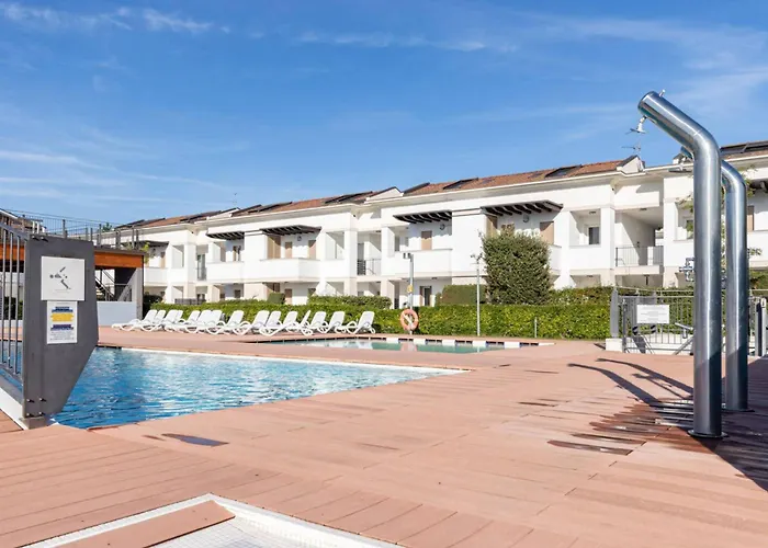 Lovely Ground-floor With Fenced Garden Appartement